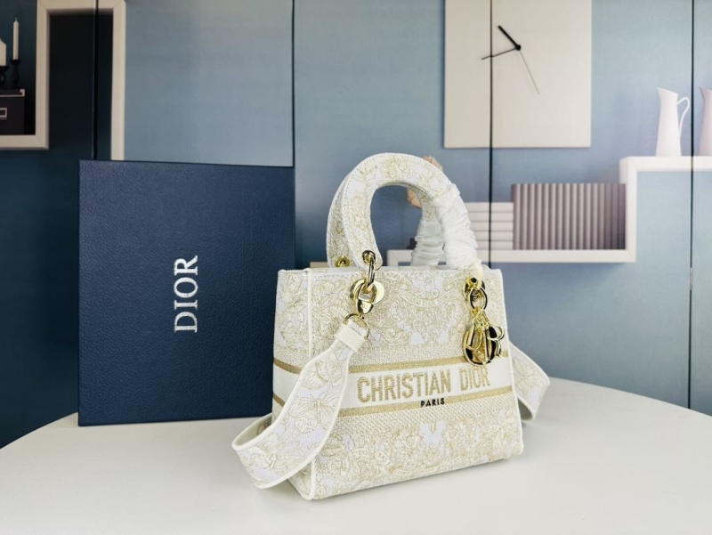 Dior Shopping Bags